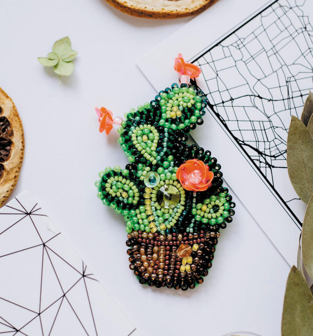 Beadwork kit for creating brooch "Cactus"