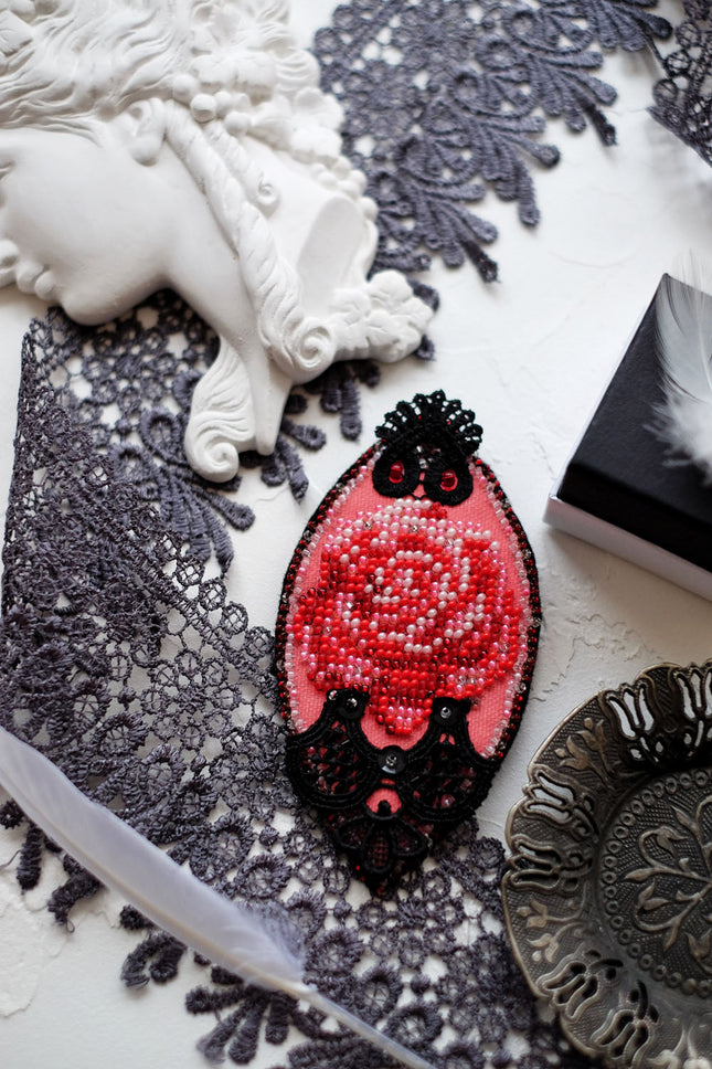 Beadwork kit for creating brooch "Passion"