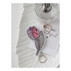 Beadwork kit for creating brooch 