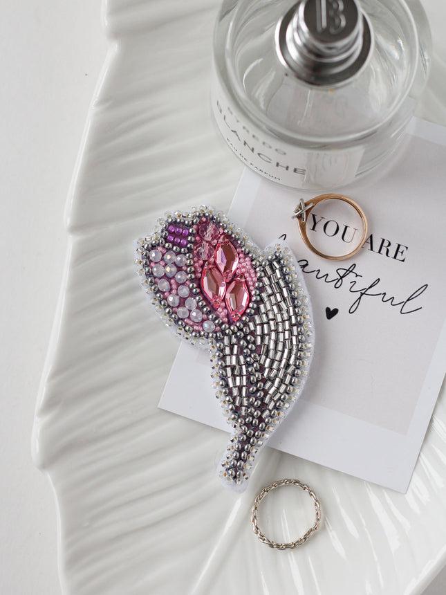 Beadwork kit for creating brooch "Tulip"
