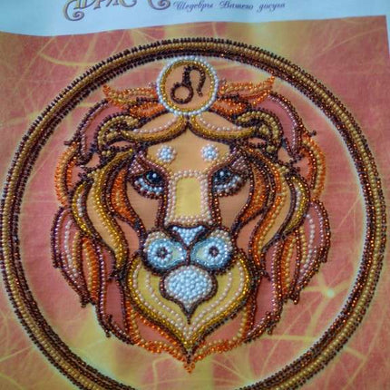 DIY Bead Embroidery Kit "Leo" 8.7"x8.7" / 22.0x22.0 cm