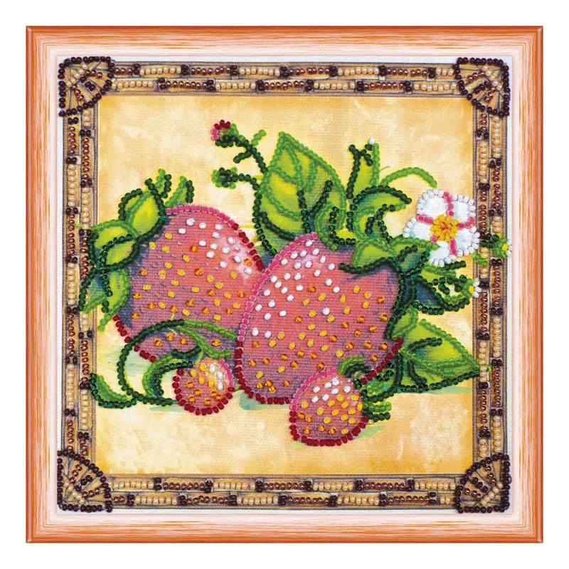 DIY Bead Embroidery Kit "Ripe strawberry"  5.9"x5.9" / 15.0x15.0 cm