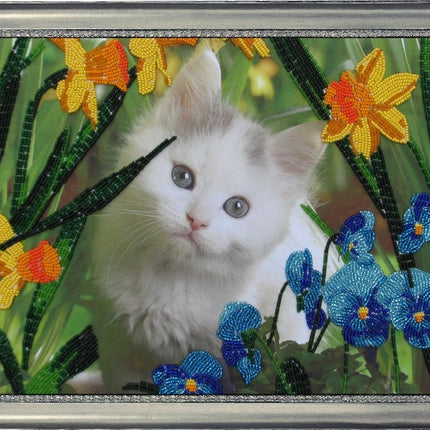 DIY Bead Embroidery Kit "Kitty in the Flowers" 9.8"x13.0" / 25.0x33.0 cm