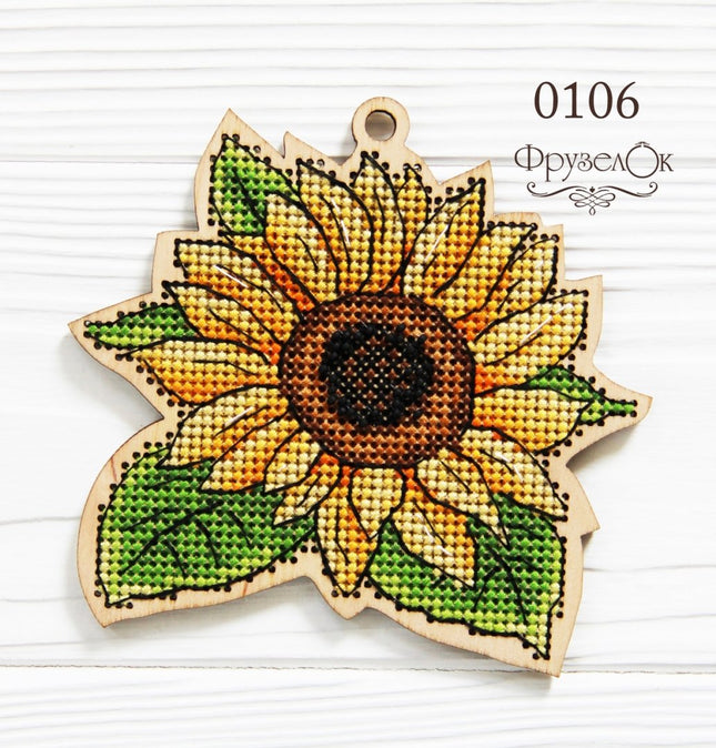 DIY Cross stitch kit on wood "Sunflower" 3.7x3.7 in / 9.5x9.5 cm