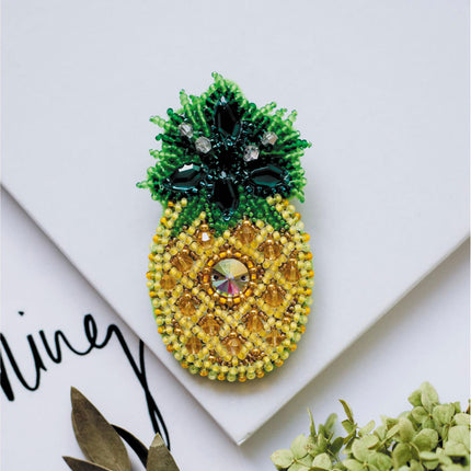 Beadwork kit for creating brooch "Pineapple"