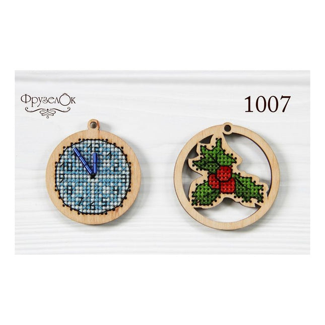 DIY Cross stitch kit on wood "Decoration" D 2.0 in / D 5.0 cm