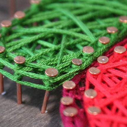 String Art Creative DIY Kit "Mittens" 7.5"x11.4" / 19.0x29.0 cm