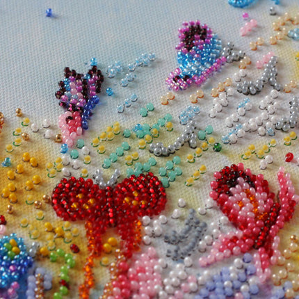 DIY Bead Embroidery Kit "Sparks of sound" 11.8"x15.7" / 30.0x40.0 cm