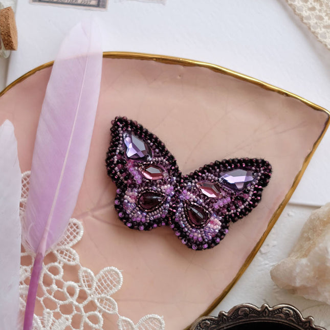 Beadwork kit for creating brooch "Purple wave"