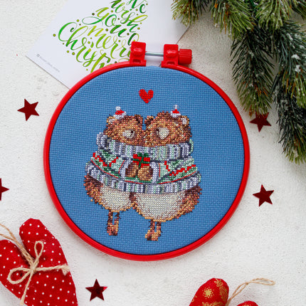 Counted Cross Stitch Kit "Give me a hug"