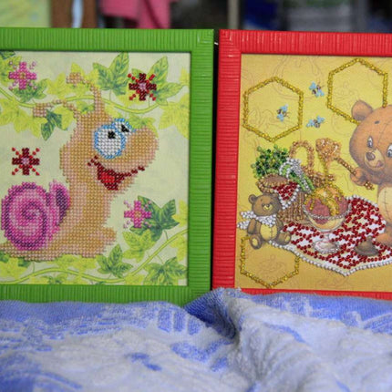 DIY Bead Embroidery Kit "Snail"  5.9"x5.9" / 15.0x15.0 cm