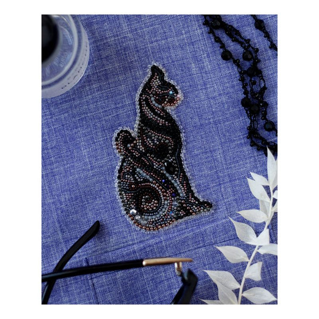 Bead embroidery patch kit "Bast in the night-A"