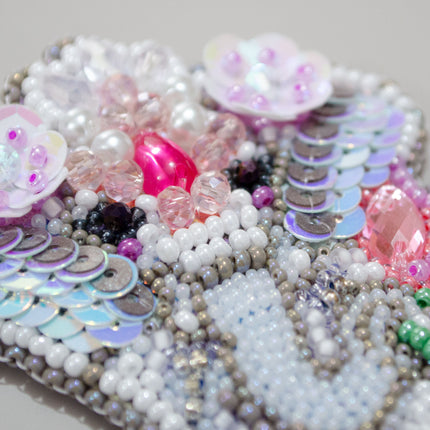 Beadwork kit for creating brooch "Symbol of luck"