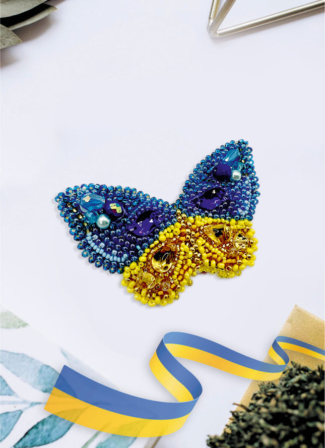 Beadwork kit for creating brooch "The color of happiness"