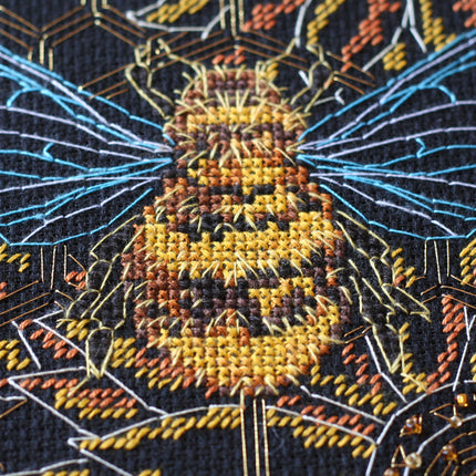 DIY Cross Stitch Kit "Bee paradise" 7.5"x8.7"