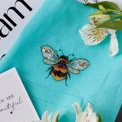 Cross stitch patch kit "Golden bee-1"
