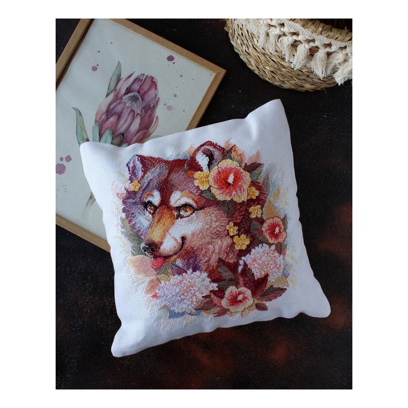 DIY Cross Stitch Pillow Kit "Lucky"