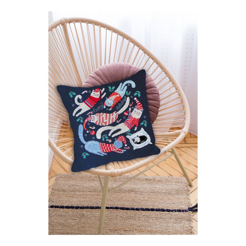 DIY Cross Stitch Pillow Kit "Playful cats"