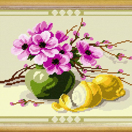 Needlepoint Canvas "Juicy lemons" 9.5x12.6" / 24x32 cm