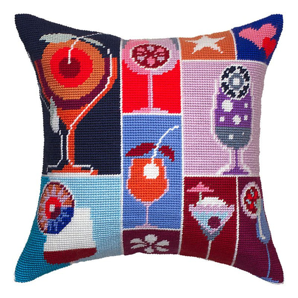 Needlepoint Pillow Kit "Welcome Drinks"