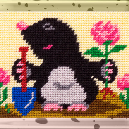 DIY Needlepoint Kit "Mole" 5.9"x7.9"