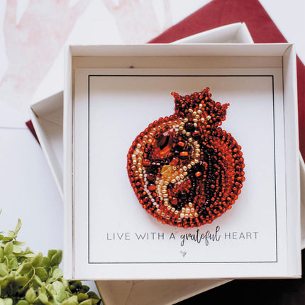 Beadwork kit for creating brooch "Garnet"