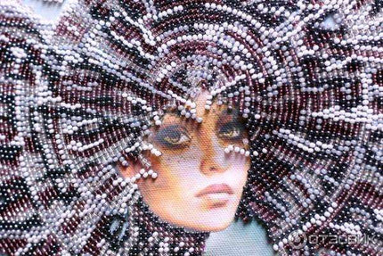 DIY Bead Embroidery Kit "Selena" 10.2"x11.8" / 26.0x30.0 cm