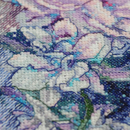 DIY Cross Stitch Kit "White Legends" 13.8"x13.8"
