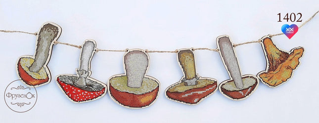 DIY Cross stitch kit on wood "Spy" 3.5x3.1 in / 9.0x8.0 cm