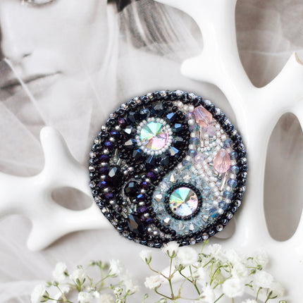 Beadwork kit for creating brooch "Balance"
