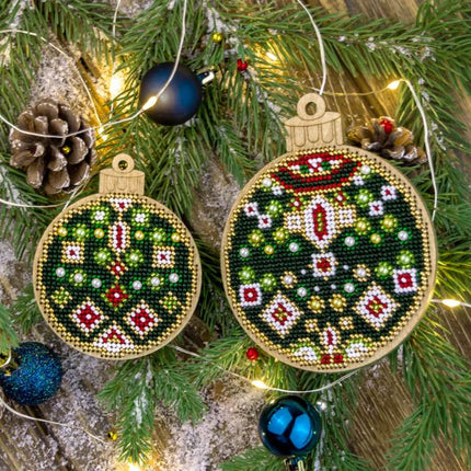 DIY Christmas tree toy kit "Christmas ball"