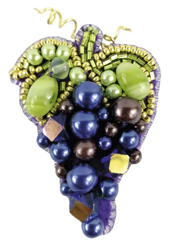 Beadwork kit for creating broоch "Grape"
