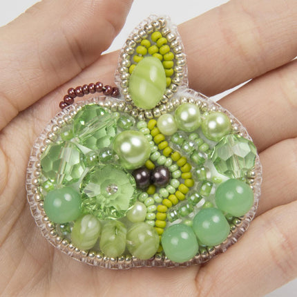 Beadwork kit for creating broоch "Green apple"