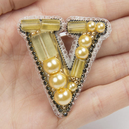 Beadwork kit for creating broоch "Victoria"