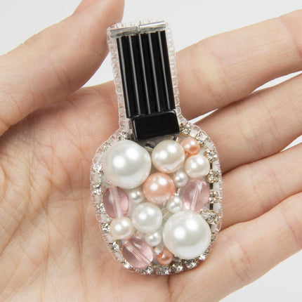 Beadwork kit for creating broоch "Lacquer"