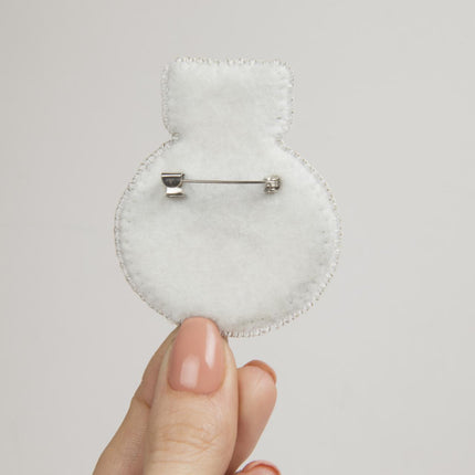Beadwork kit for creating broоch "Perfume"