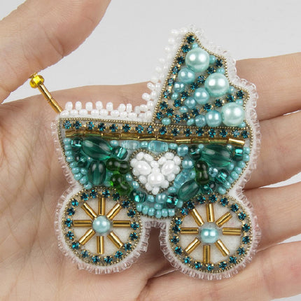 Beadwork kit for creating broоch "Stroller"