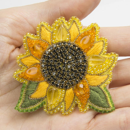 Beadwork kit for creating broоch "Sunflower"
