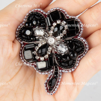 Beadwork kit for creating broоch "Four-leafed"