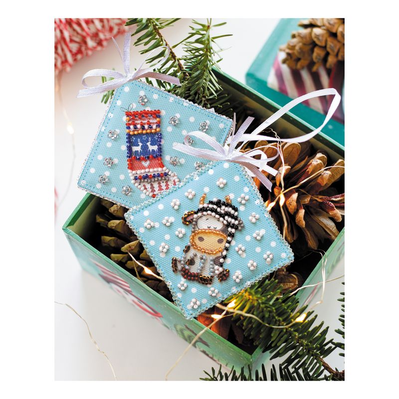 DIY Christmas tree toy kit "There is a calf swinging"