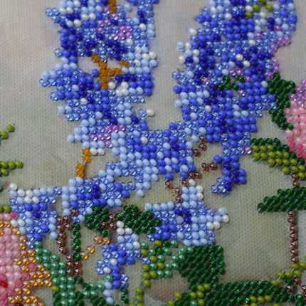 DIY Bead Embroidery Kit "Cream bunch" 13.0"x17.7" / 33.0x45.0 cm