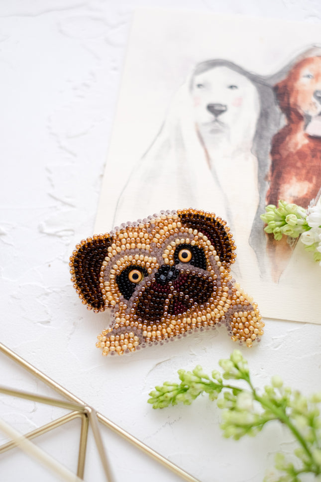 Beadwork kit for creating brooch "Pug"
