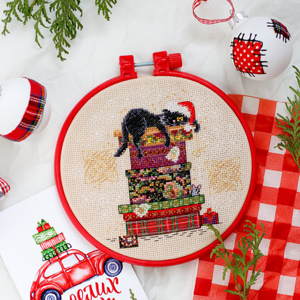 Counted Cross Stitch Kit "Cat and mouse"