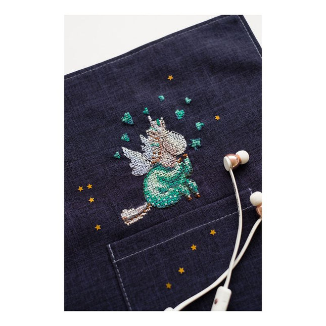 Cross stitch patch kit "In pajamas"