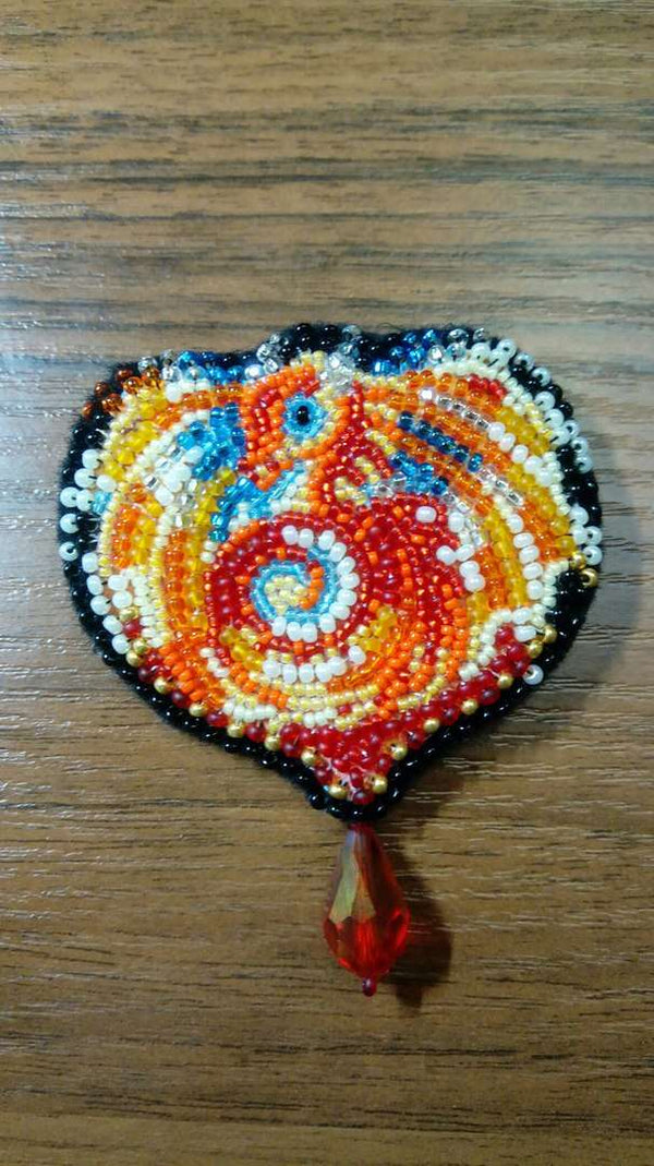 Beadwork kit for creating brooch 