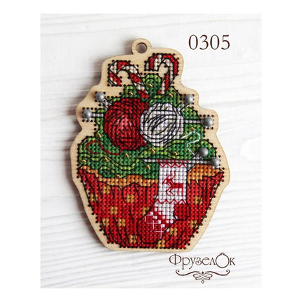 DIY Cross stitch kit on wood "Knitting" 4.1x3.1 in / 10.3x8.0 cm