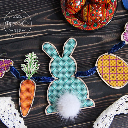 DIY Cross stitch kit on wood "Garland" 5.1x3.5 in, 2.0x1.8 in / 13.0x9.0 cm, 5.0x4.5 cm