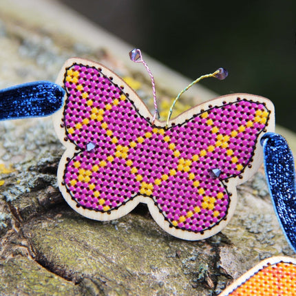 DIY Cross stitch kit on wood "Garland" 5.1x3.5 in, 2.0x1.8 in / 13.0x9.0 cm, 5.0x4.5 cm