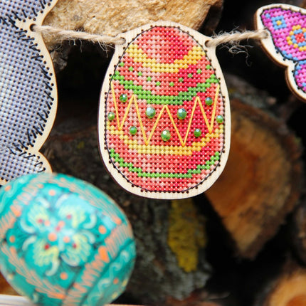 DIY Cross stitch kit on wood "Garland" 5.1x3.5 in, 2.0x1.8 in / 13.0x9.0 cm, 5.0x4.5 cm