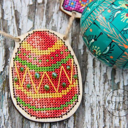 DIY Cross stitch kit on wood "Garland" 5.1x3.5 in, 2.0x1.8 in / 13.0x9.0 cm, 5.0x4.5 cm
